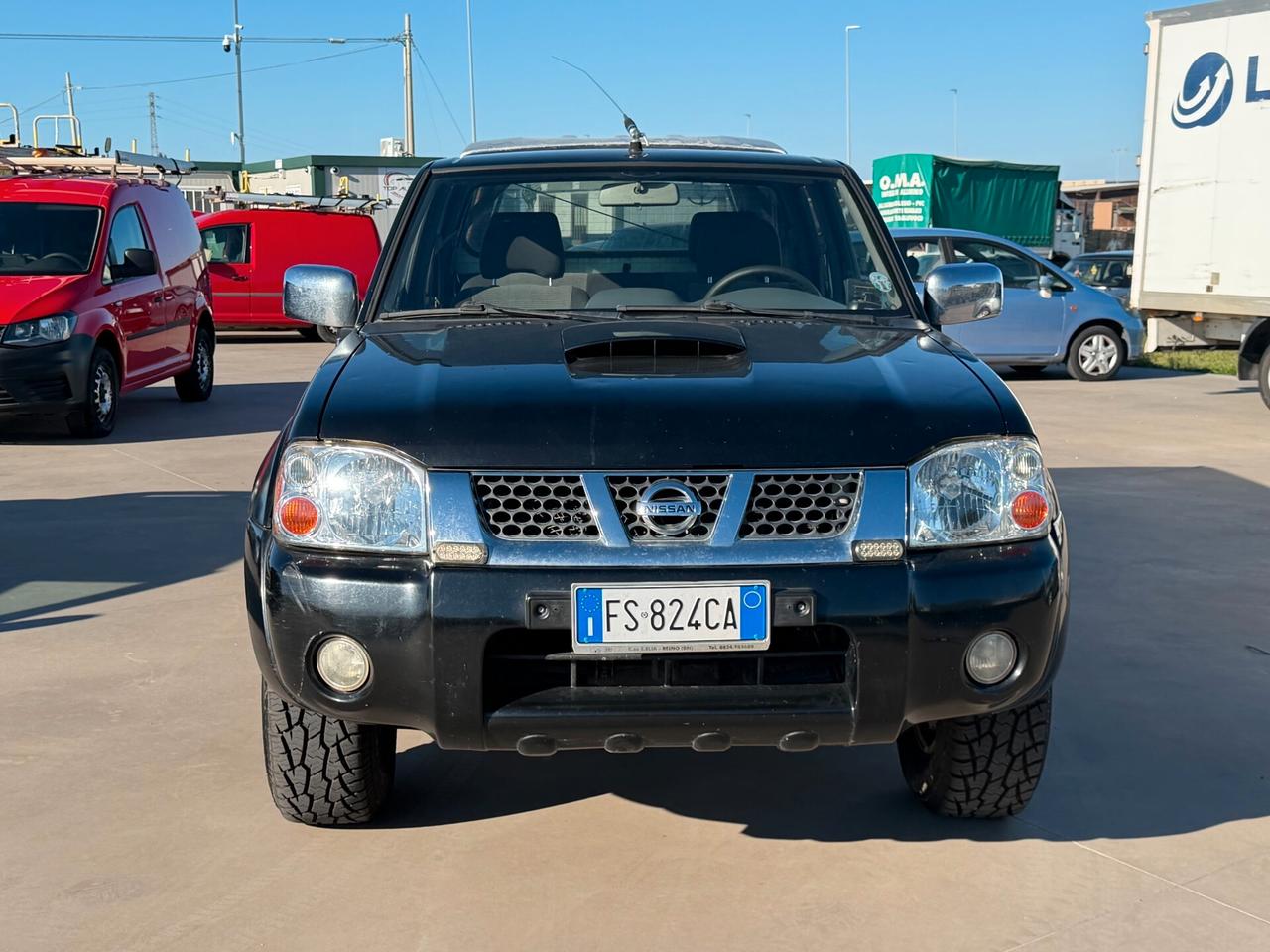 Nissan Navara 2.5 TD Duoble Cab Inc. 98 kw