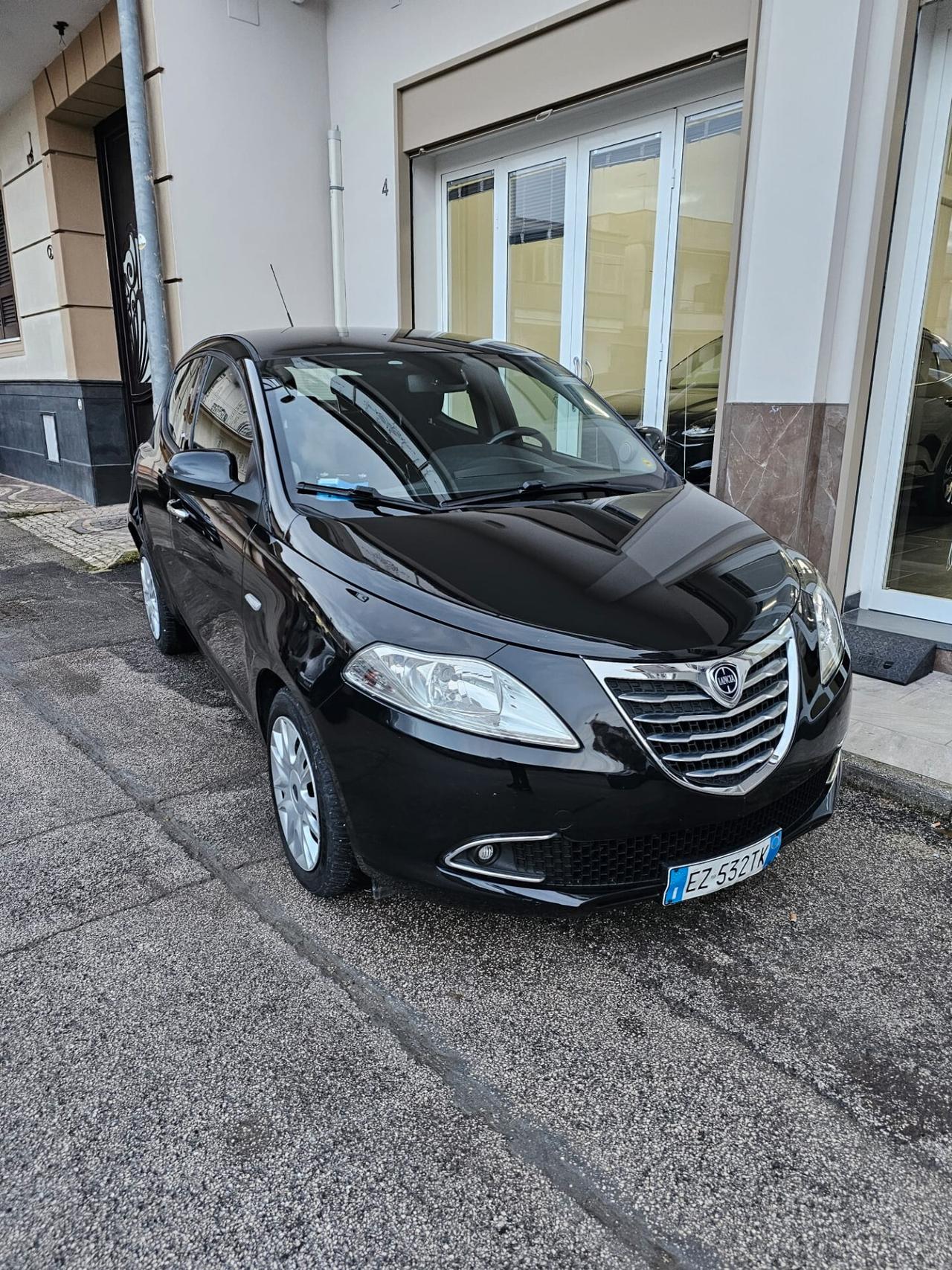 Lancia Ypsilon 1.3 MJT 16V 95 CV 5 porte S&S Elefantino