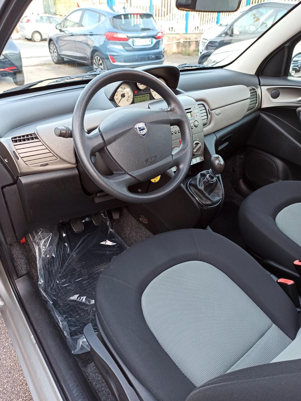 Lancia Ypsilon 1.2 Oro Tetto Panoramico Apribile