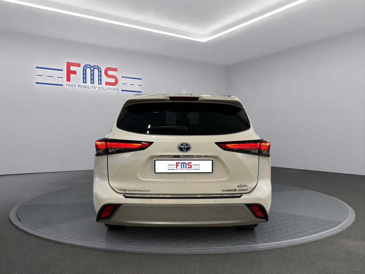 Toyota Highlander 2.5h Executive e-cvt
