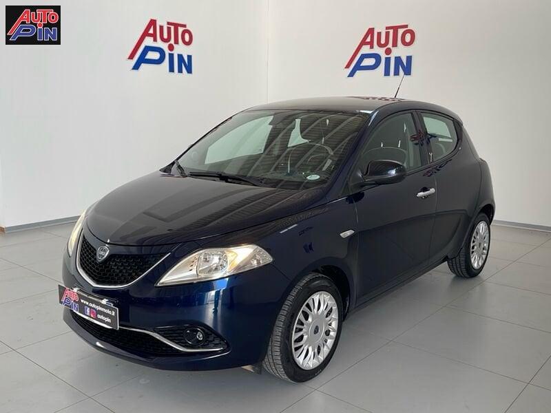 Lancia Ypsilon 1.2 69cv Gold