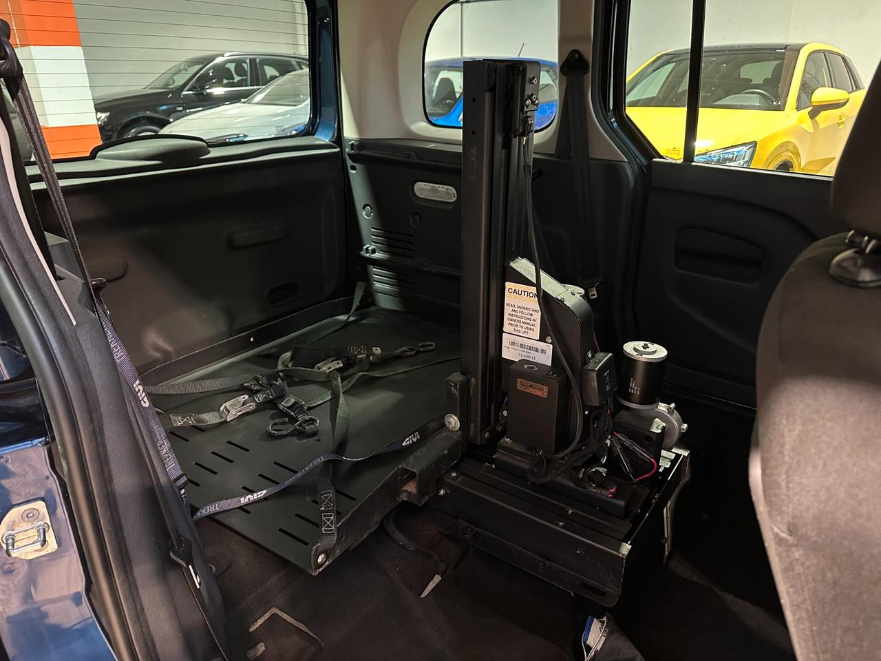 Kangoo 1.2 TCe - GUIDOSIMPLEX - TRASPORTO DISABILI