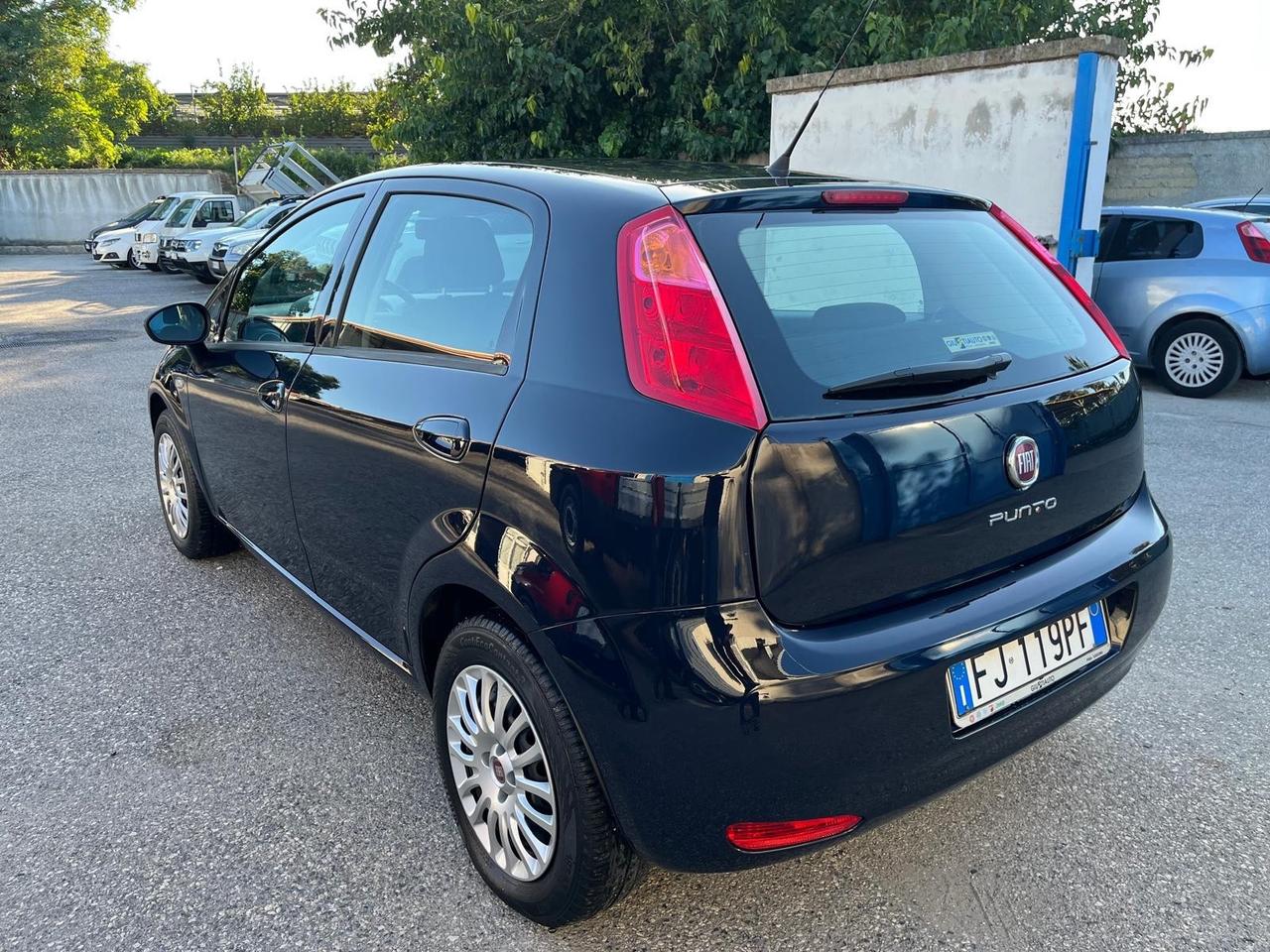Fiat grande punto 5P-1.2 benz-km 50000-2017