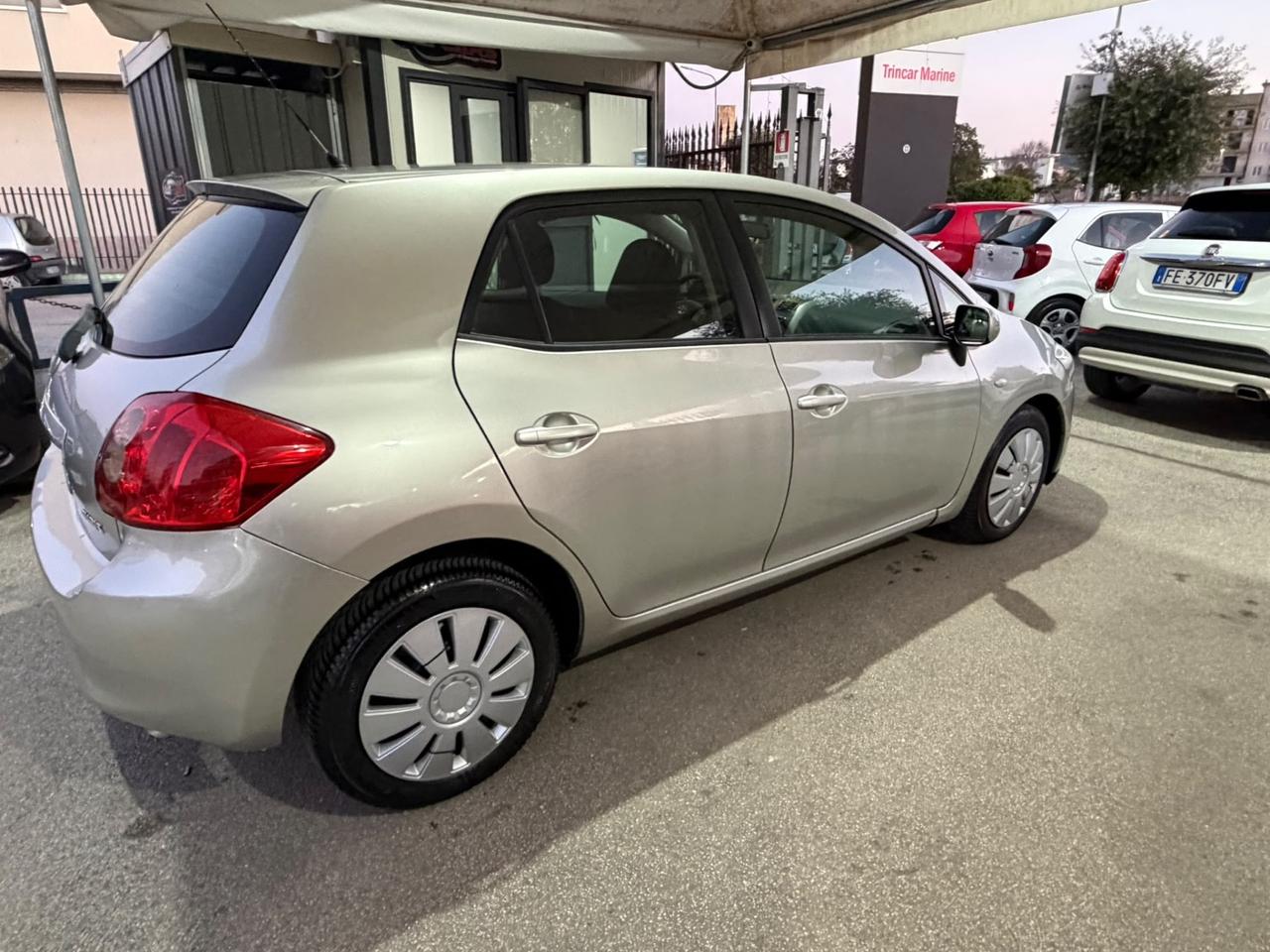 Toyota Auris 1.4 D-4D 5 porte Sol MY'08