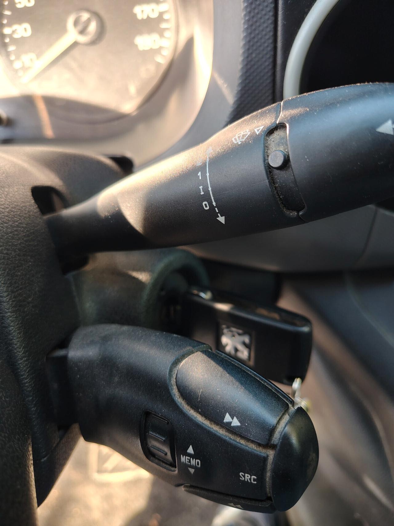 Peugeot Partner BlueHDi 100 L1 Furgone Pro Iva esposta!!!!