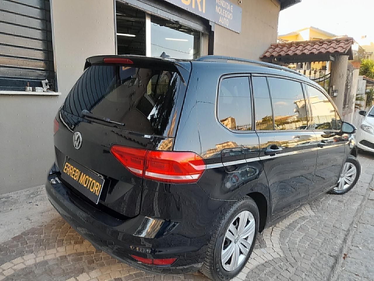 Volkswagen Touran 7 POSTI 2.0 115cv AUTOMATICO