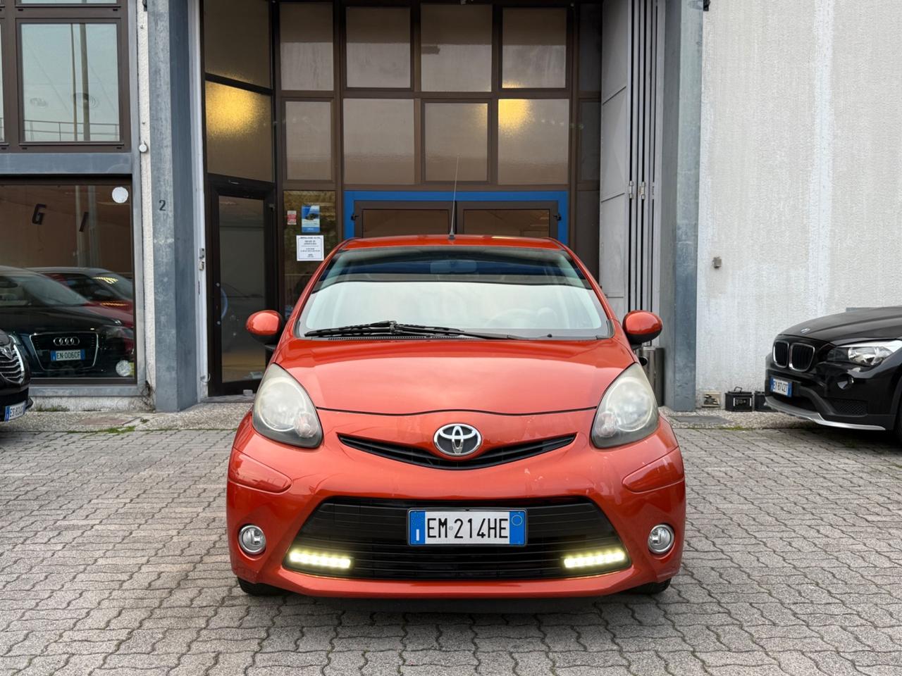 Toyota Aygo 1.0 12V VVT-i 5 porte Tobasco