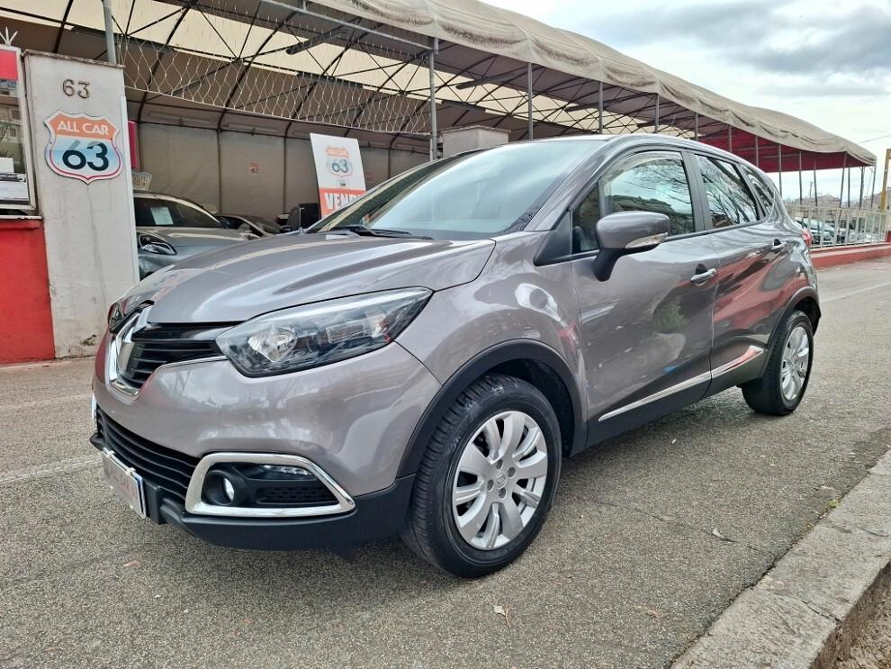 Renault Captur 0.9 TCE 12V BENZINA NAVI FULL