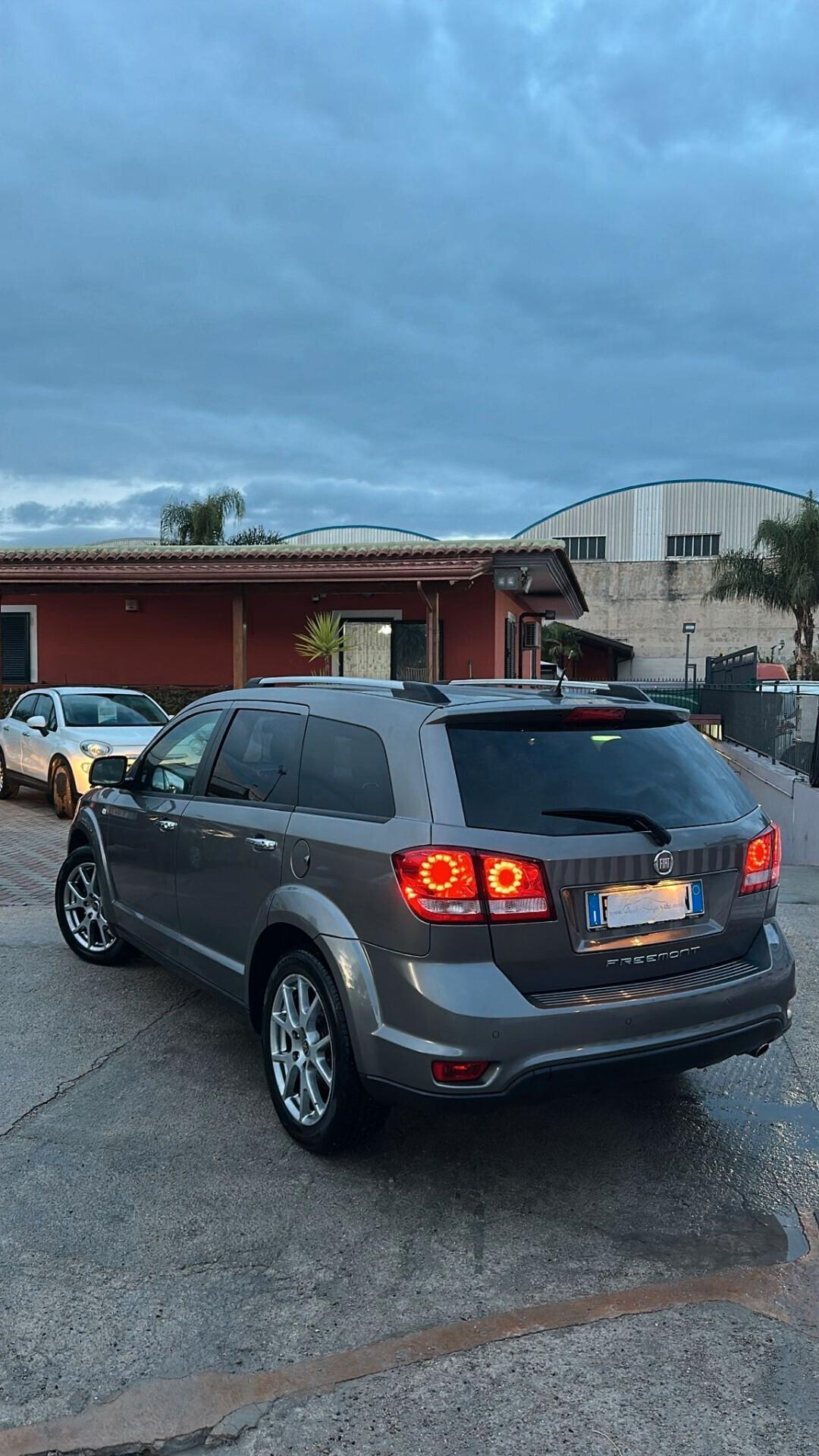 Fiat Freemont 2.0 Multijet 140 CV Lounge 7 POSTI