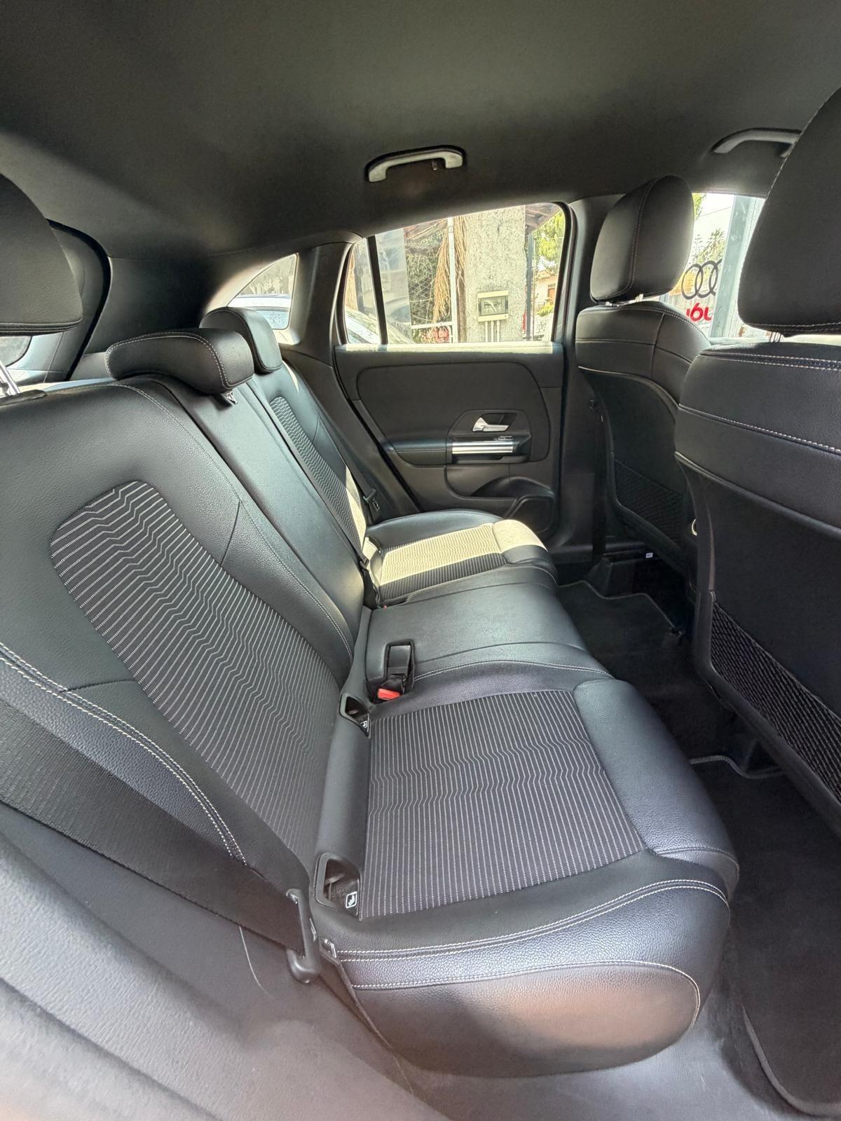 Mercedes-benz GLA 200 d Automatic Executive prezzo 22990