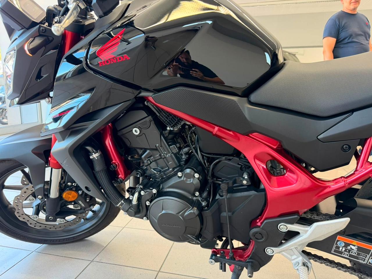 Honda Hornet 750 SOLO 1.000 KM PARI AL NUOVO