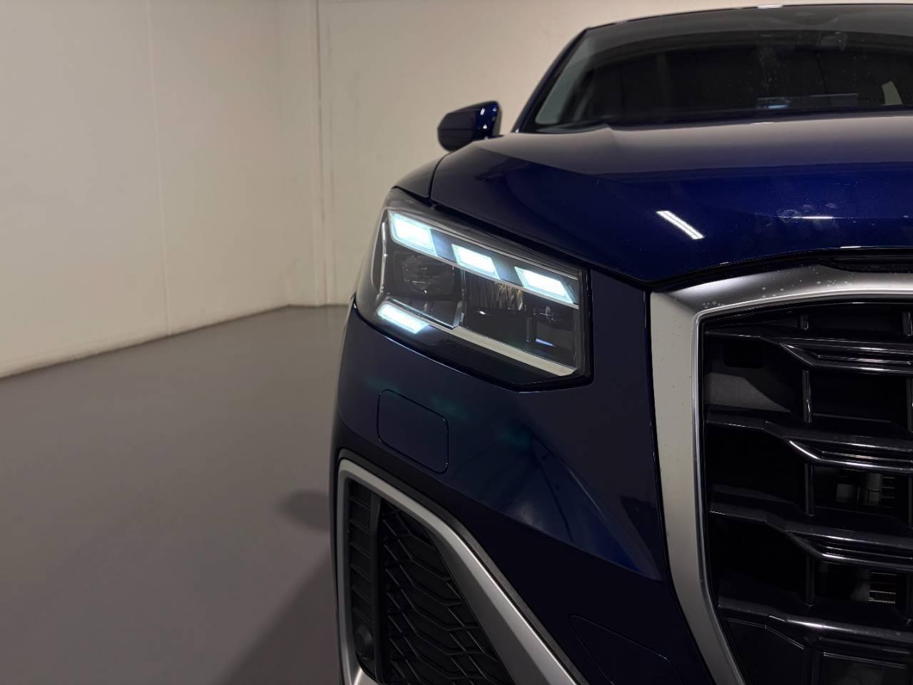 AUDI Q2 35 TFSI S-TRONIC S-LINE EDITION