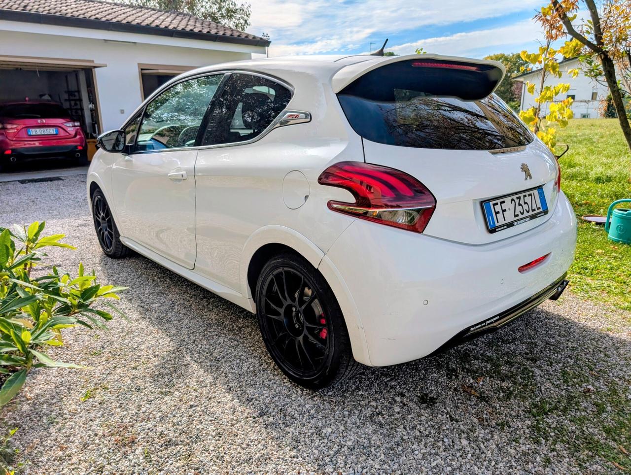 Peugeot 208 THP S&S 3 porte GTi