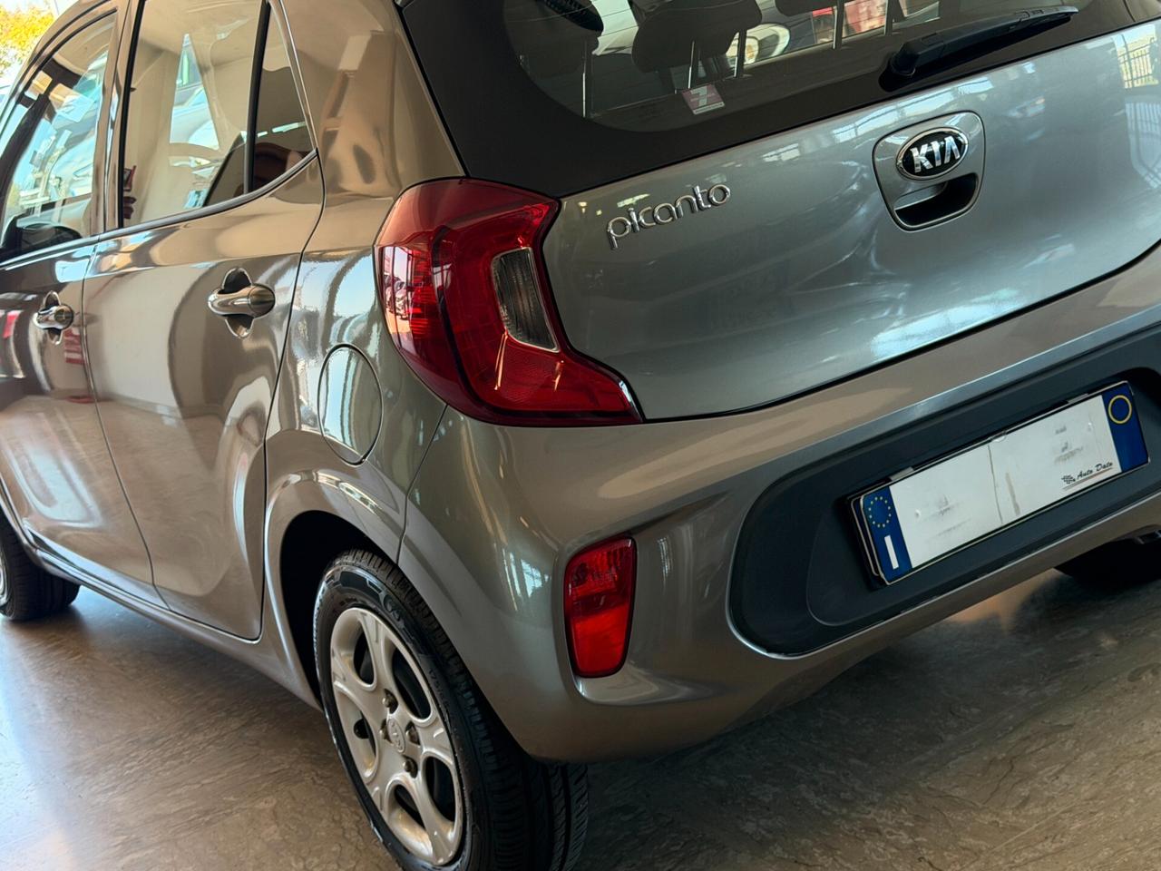 Kia Picanto 1.0 12v. 67 cv. ACTIVE