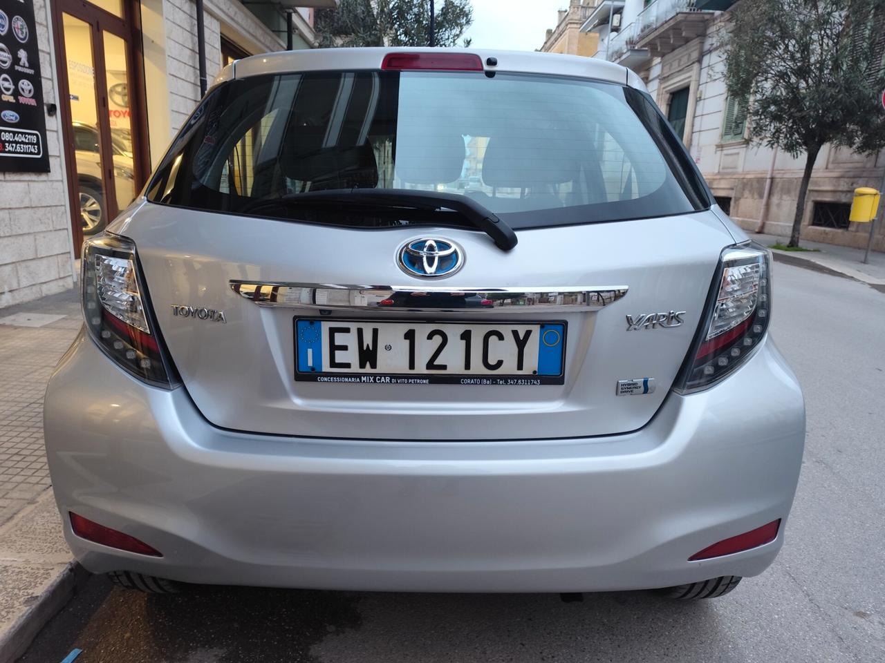 Toyota Yaris 1.5 Hybrid 75CV Lounge