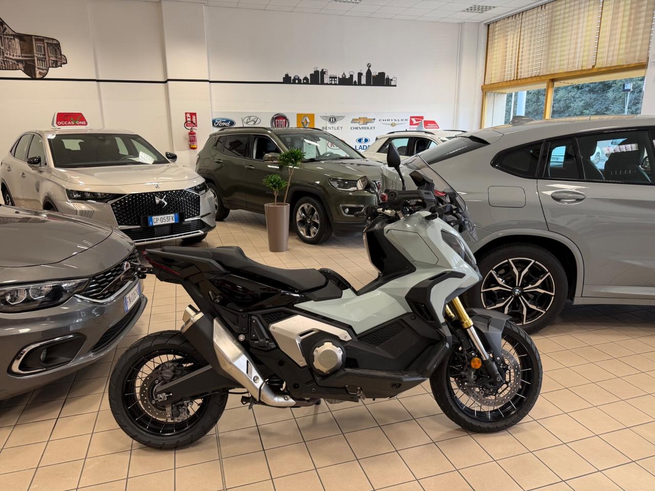 Honda X-ADV 750 R