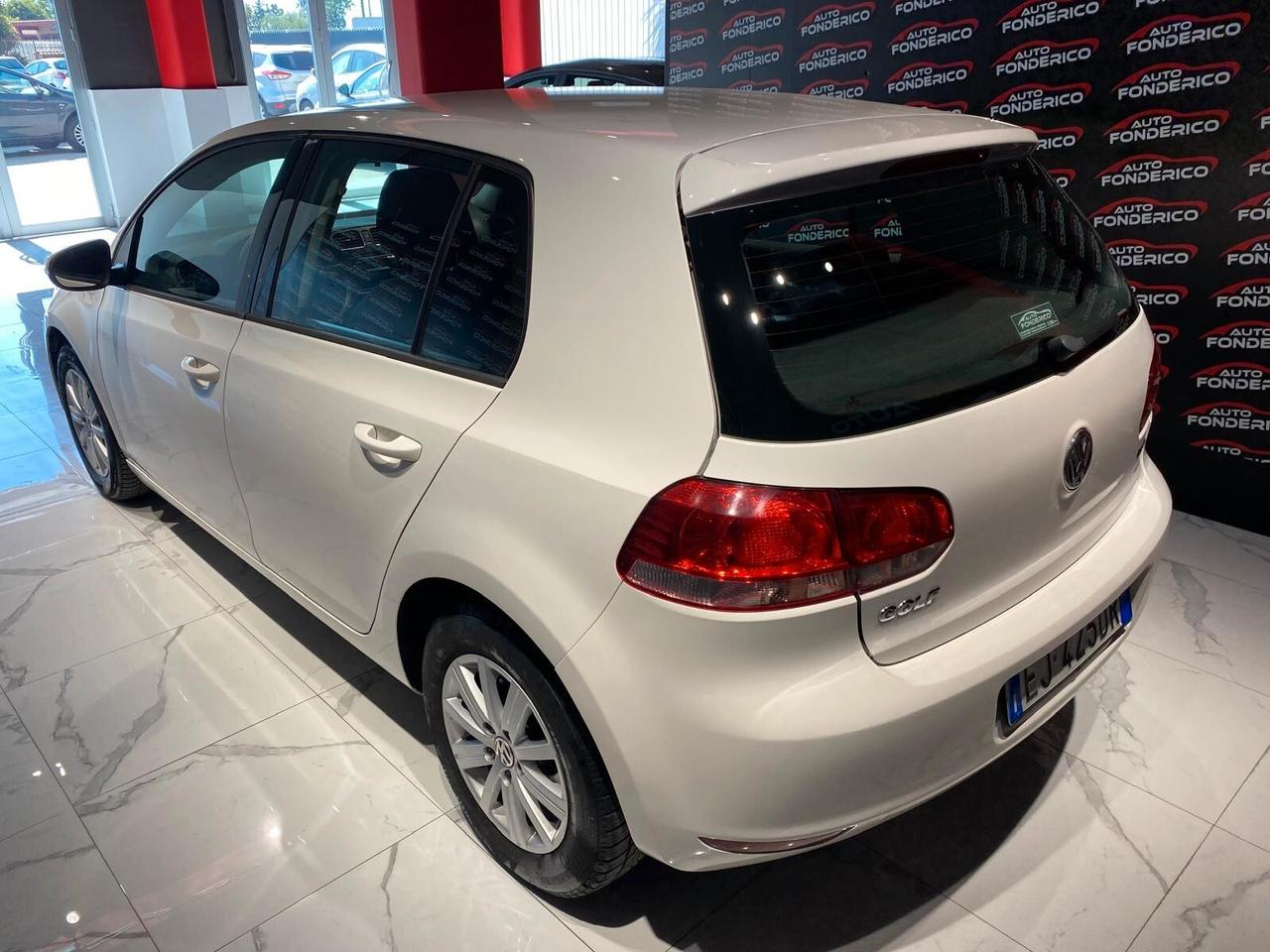 Volkswagen Golf 1.6 Diesel - 2011