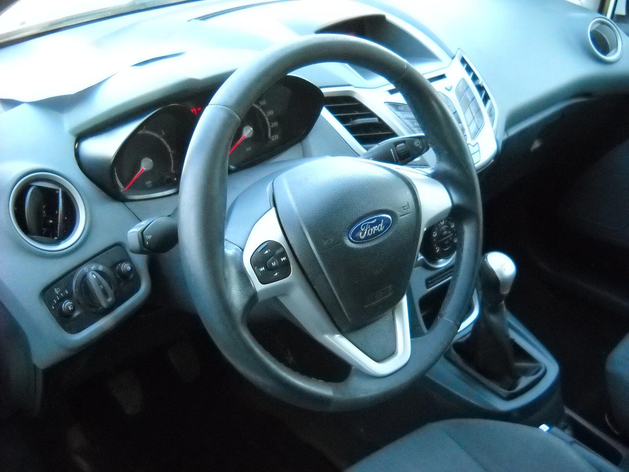 Ford Fiesta 1.2 82CV 3 porte Titanium