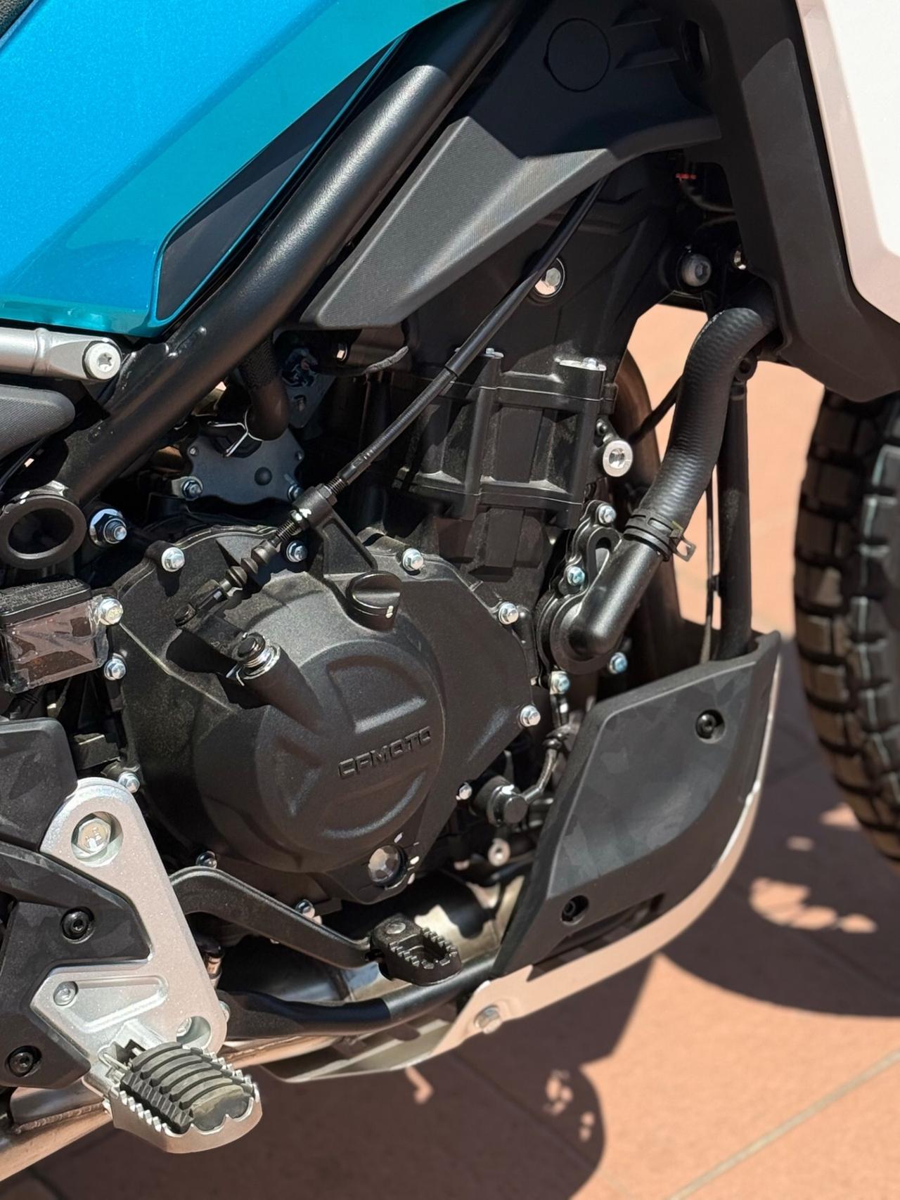 CFMOTO MT450