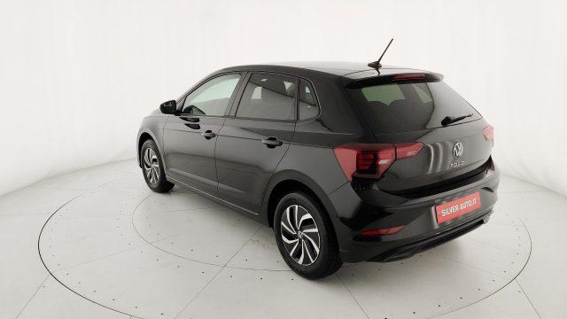VOLKSWAGEN Polo 1.0 Young