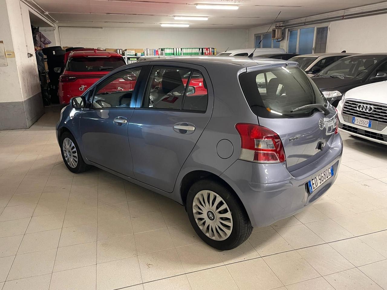 Toyota Yaris 1.3 5 porte Sol