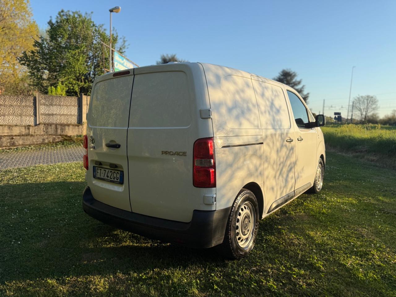 Toyota Proace 1.6D 115CV S&S PC-TN Furgone Compact 5p.10q Comfort