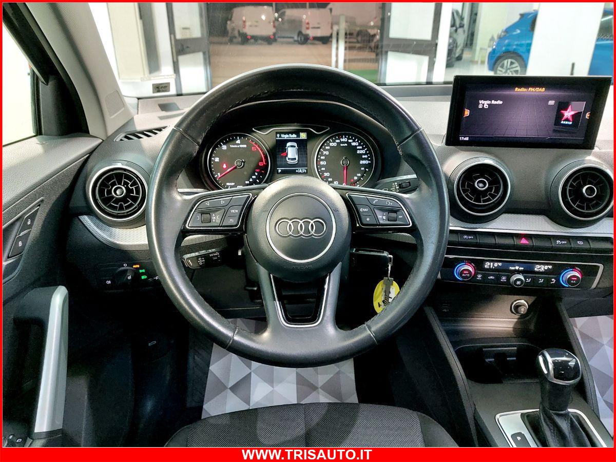 AUDI Q2 30 2.0 TDI Admired S-tronic (FULL LED+NAVI)