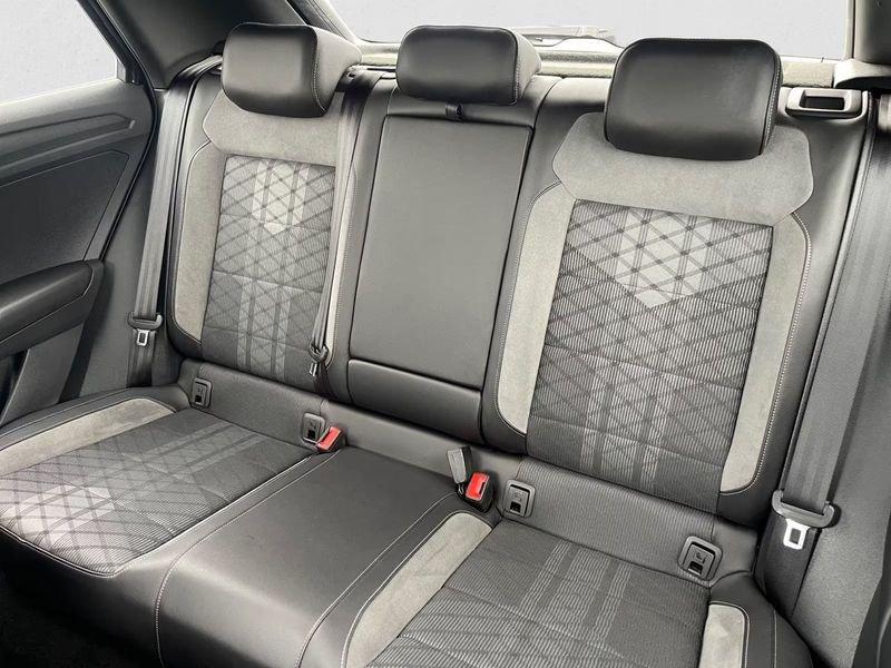 Volkswagen T-Roc 1.5 TSI ACT R-Line DSG NAVI ACC CAMERA