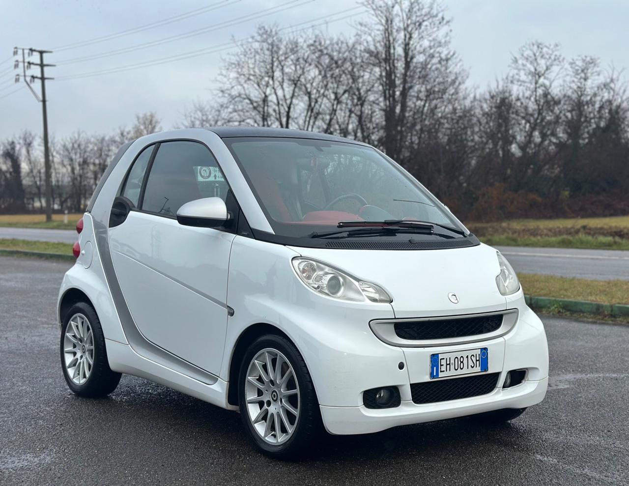Smart ForTwo 1000 52 kW coupé pure