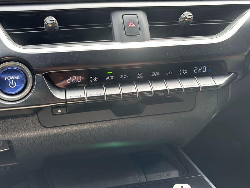 Lexus UX Hybrid Executive 2WD MY22