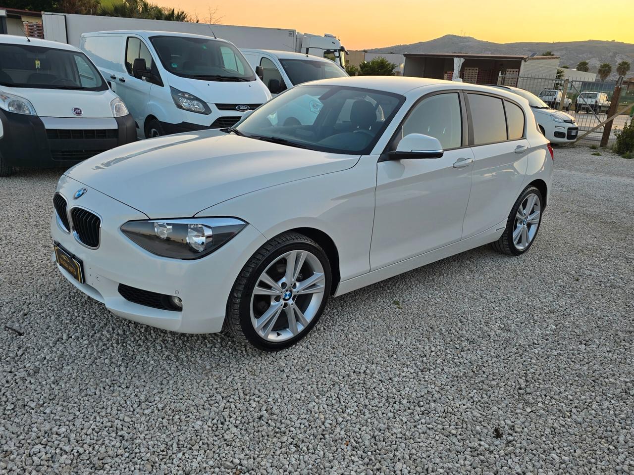 Bmw 118 118d 5p. Sport