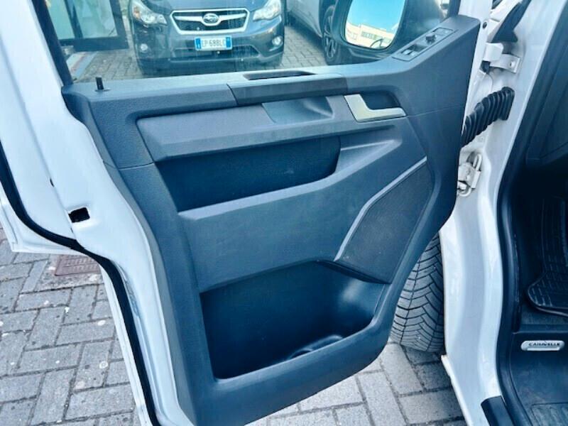Volkswagen Caravelle 2.0 TDI 204CV DSG 4 Motion PC Comfortline - KOMBI - 8 POSTI -