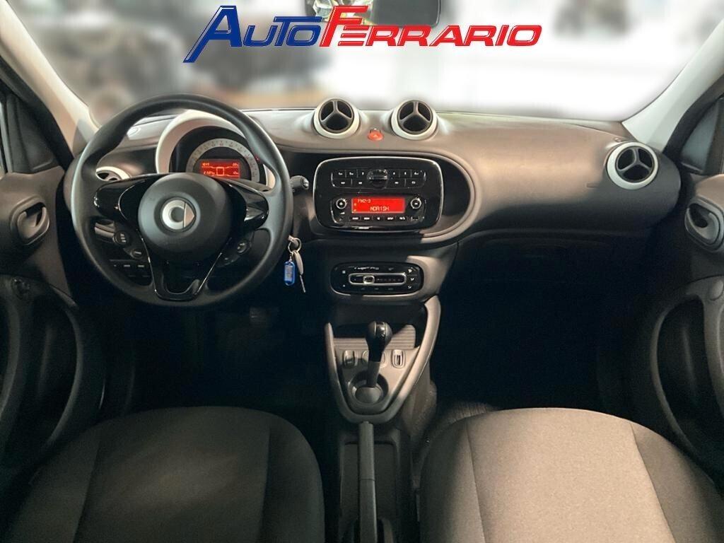 Smart ForFour CERCHI IN LEGA VOLANTE MULTIFUNZIONI X NEOPATENTATI