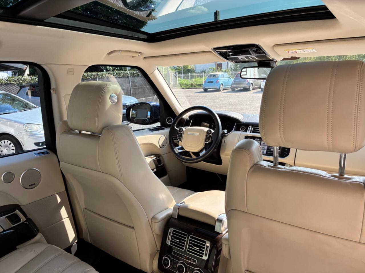 Land Rover Range 3.0 TDV6 Autobiography