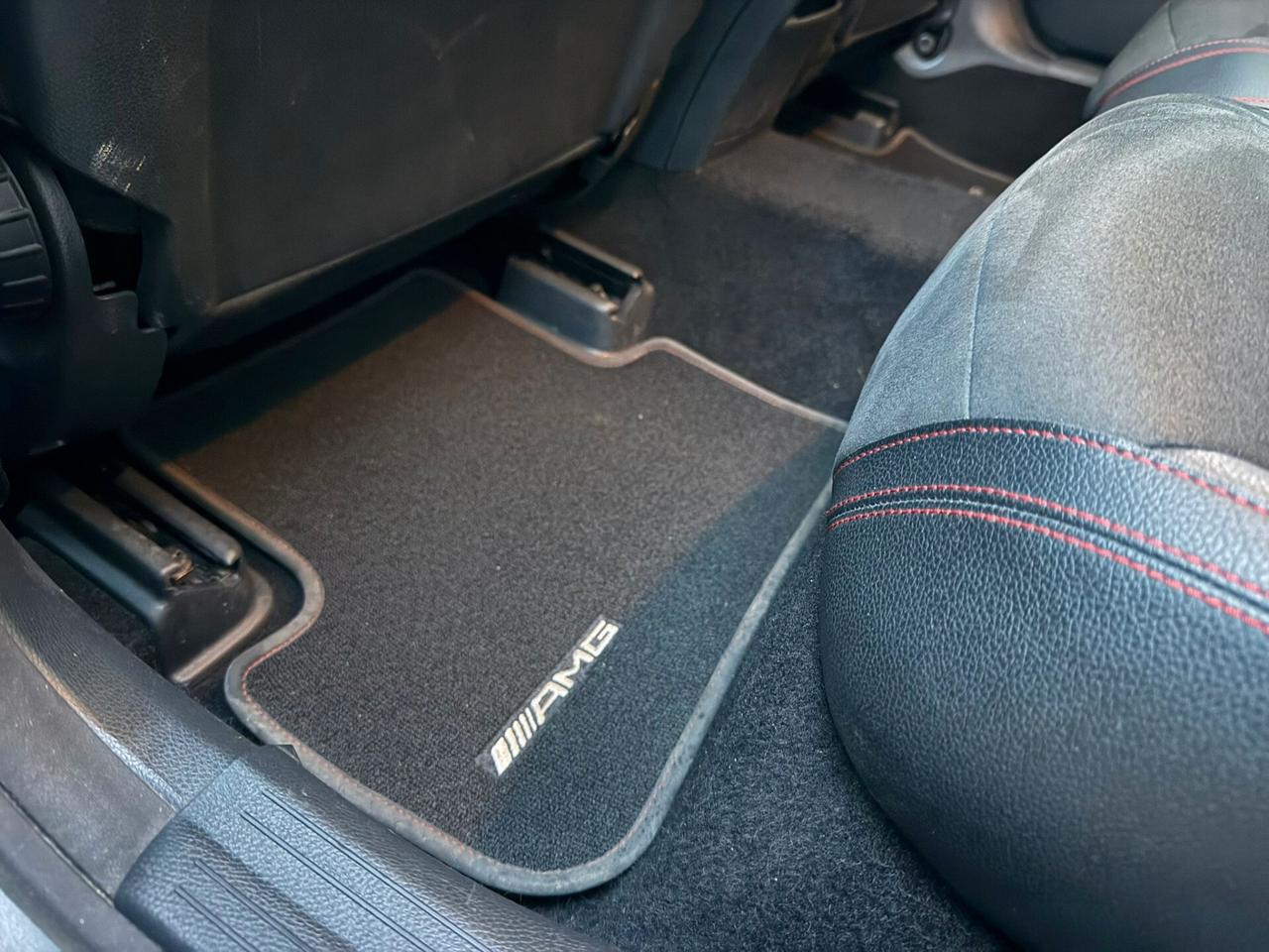 Mercedes-benz CLA 200 d Premium Amg 72000km