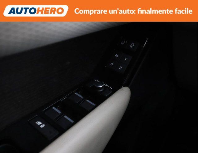 LAND ROVER Range Rover Velar 2.0D I4 180 CV R-Dynamic S