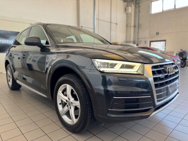 AUDI Q5 2.0 TDI quattro S tronic //SERVICE//