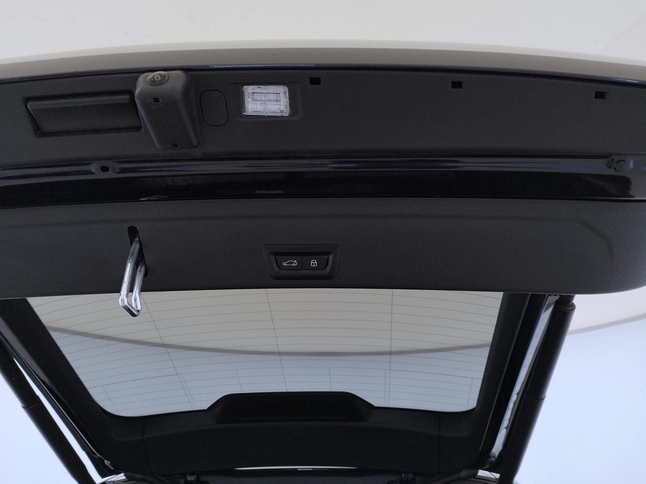 BMW X6 M60i auto - IVA ESPOSTA