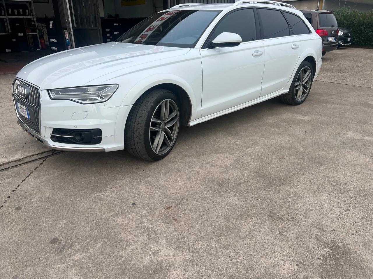 Audi A6 allroad 3.0 TDI 272 CV S tronic Business