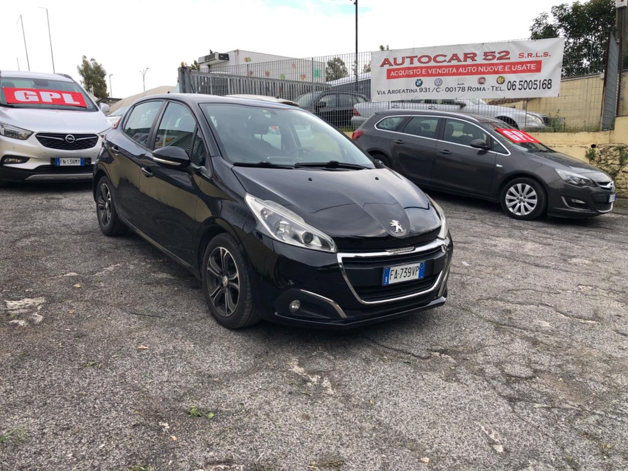 Peugeot 208 1.4 HDi 5 porte Allure - Garanzia 12 Mesi