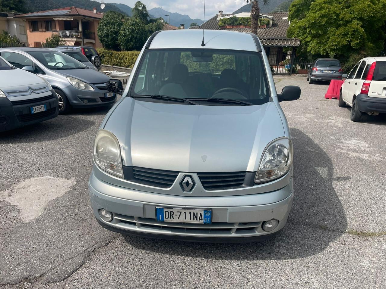 Renault Kangoo 1.6 16V 5p. BenzMet. Confort