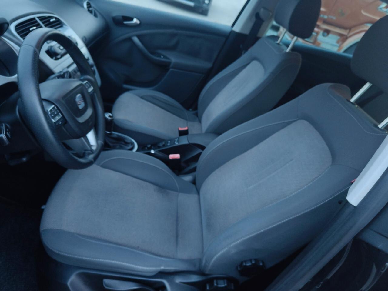 Seat Altea 1.6 Style BI FUEL gancio traino