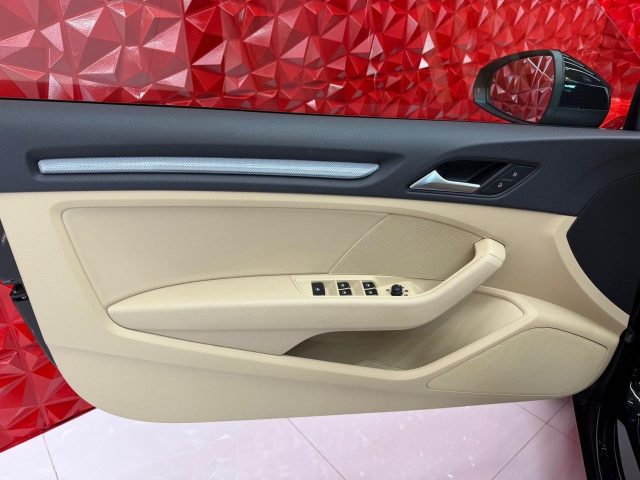 Audi A3 Cabrio 2.0 TDI 150Cv diesel S tronic S-Line