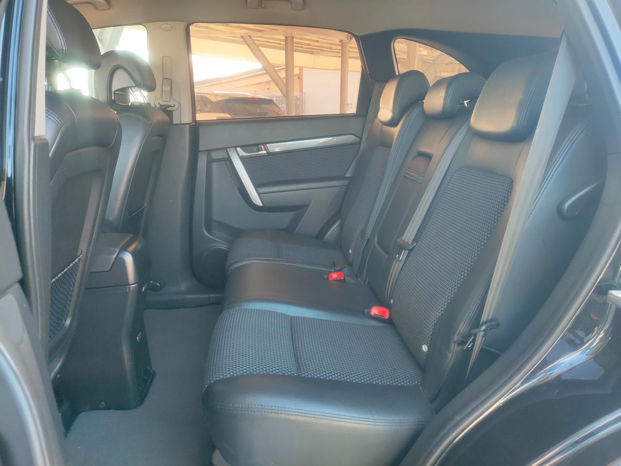 Chevrolet Captiva 2.0 VCDi 2WD 7 POSTI NEOPATENTATI