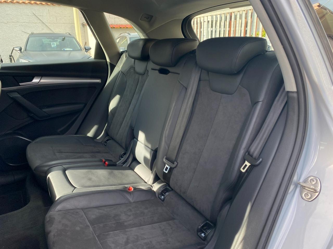 Audi Q5 Business 2.0 TDI 204CV s-tronic quattro mhev 40