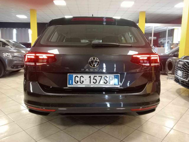 VOLKSWAGEN Passat Variant 2.0 TDI SCR EVO DSG ** KM CERTIF. VOLKS **