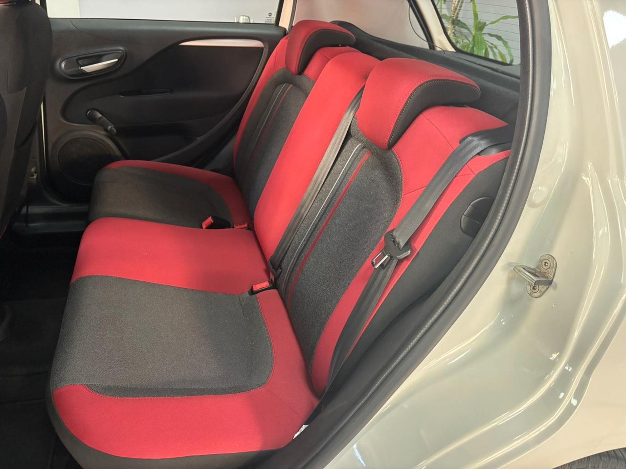 Fiat Punto 1.2 8V 5 porte Easy