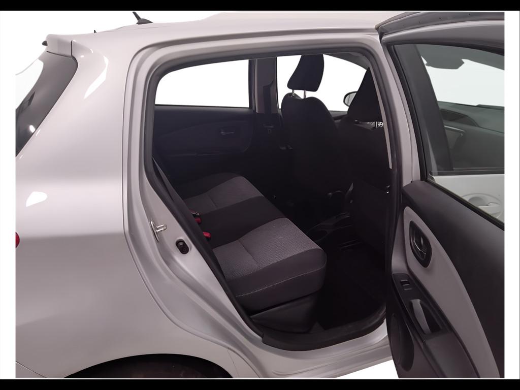 TOYOTA Yaris III 2015 - Yaris 5p 1.5h Active my16