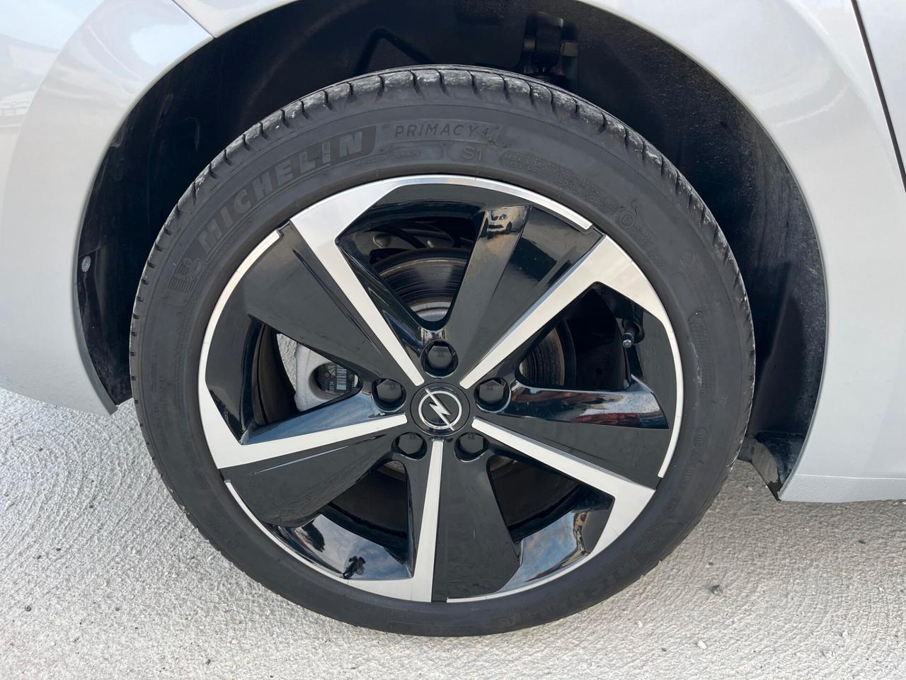 Opel Astra 1.2 Turbo 130 CV Elegance