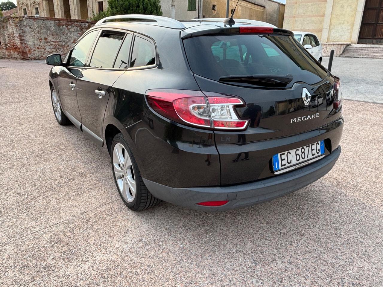Renault Megane Mégane 1.5 dCi 110CV SporTour Confort